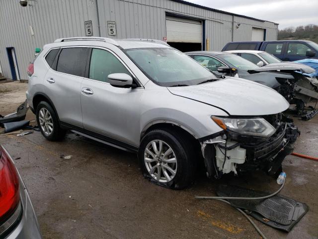 KNMAT2MV5LP511857 - 2020 NISSAN ROGUE S SILVER photo 4