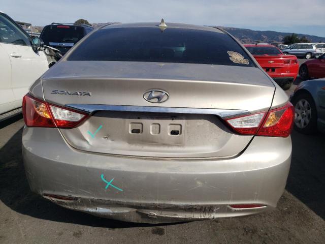 5NPEB4AC6BH072424 - 2011 HYUNDAI SONATA GLS GOLD photo 6