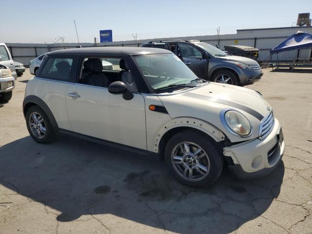 WMWSU3C54BT099913 - 2011 MINI COOPER CREAM photo 4