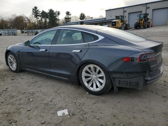 5YJSA1E23JF282143 - 2018 TESLA MODEL S Մոխրագույն լուսանկար 2