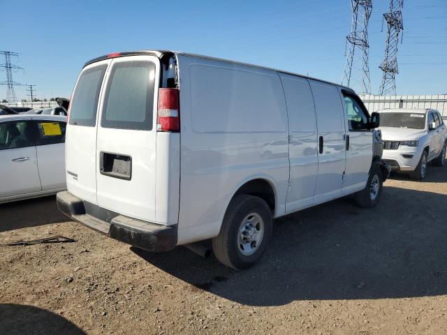 1GCWGAFF6G1216155 - 2016 CHEVROLET EXPRESS G2 WHITE photo 3