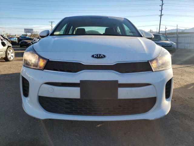 3KPA24AB2JE073773 - 2018 KIA RIO LX WHITE photo 5