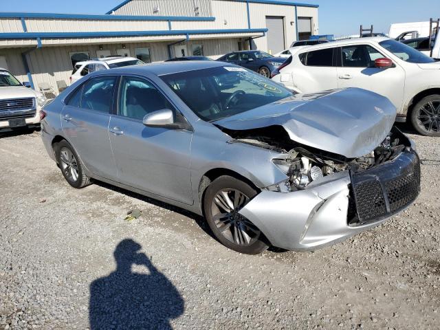 4T1BF1FK4HU334876 - 2017 TOYOTA CAMRY LE SILVER photo 4