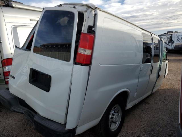 1GCWGAFP8J1197317 - 2018 CHEVROLET EXPRESS WHITE photo 3