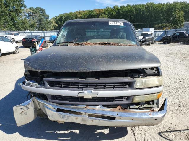 1GCEC14V82Z138747 - 2002 CHEVROLET SILVERADO C1500 GRAY photo 5