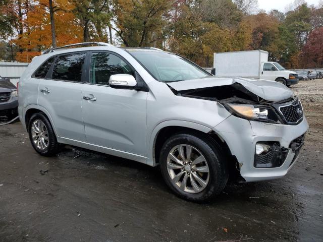 5XYKW4A23DG380000 - 2013 KIA SORENTO SX SILVER photo 4