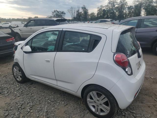 KL8CD6S92FC738169 - 2015 CHEVROLET SPARK 1LT WHITE photo 2