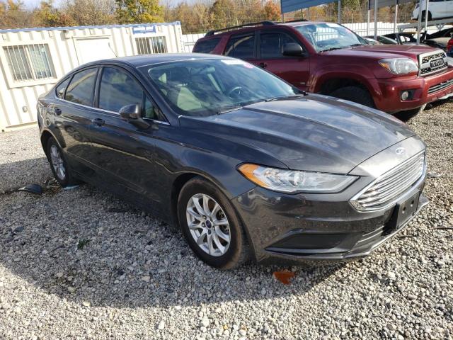 3FA6P0G77JR145875 - 2018 FORD FUSION S GRAY photo 4