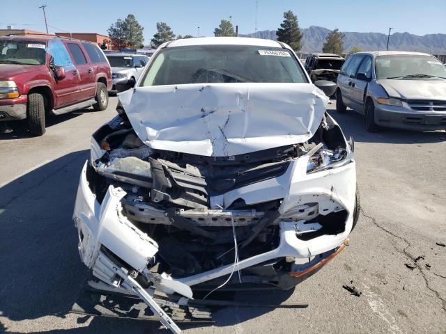 1FMCU0F72FUB93786 - 2015 FORD ESCAPE S WHITE photo 5