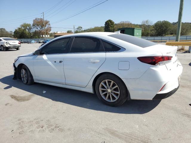 5NPE24AF8KH758619 - 2019 HYUNDAI SONATA SE WHITE photo 2