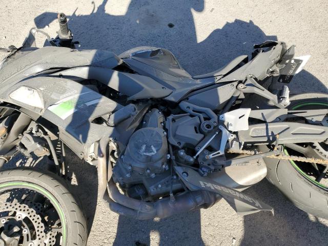 JKAEXEJ19KDA04174 - 2019 KAWASAKI EX650 J შავი ფოტო 7