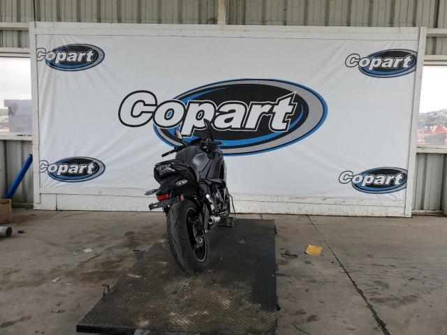 ML5EXER1XRDAB1712 - 2024 KAWASAKI EX650 R Boz foto 4