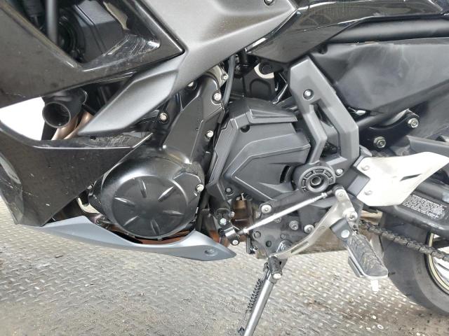 ML5EXER1XRDAB1712 - 2024 KAWASAKI EX650 R Boz foto 7