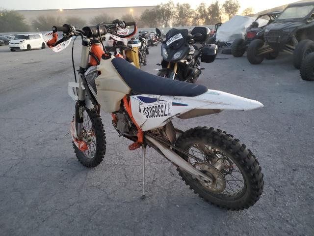 VBKXCR436NM339441 - 2022 KTM 450 XC-F ORANGE photo 3