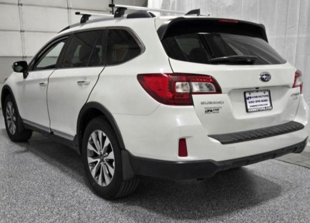 4S4BSATCXH3418540 - 2017 SUBARU OUTBACK TOURING WHITE photo 3