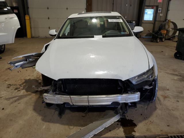 WAUHGAFC4GN010210 - 2016 AUDI A6 PRESTIGE თეთრი ფოტო 5