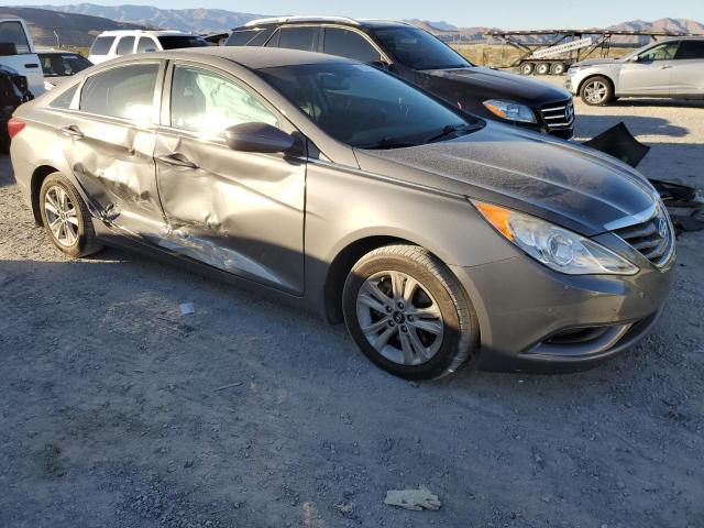 5NPEB4AC7DH622345 - 2013 HYUNDAI SONATA GLS GRAY photo 4