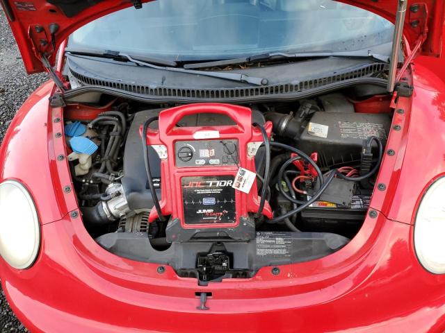 3VWCD31C05M410505 - 2005 VOLKSWAGEN NEW BEETLE GLS Qırmızı foto 11