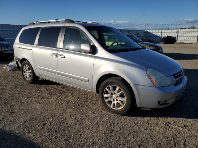 KNDMB233576190124 - 2007 KIA SEDONA EX SILVER photo 4