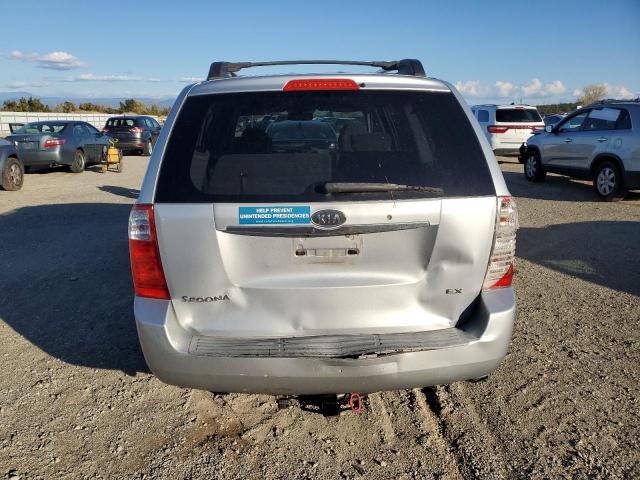 KNDMB233576190124 - 2007 KIA SEDONA EX SILVER photo 6