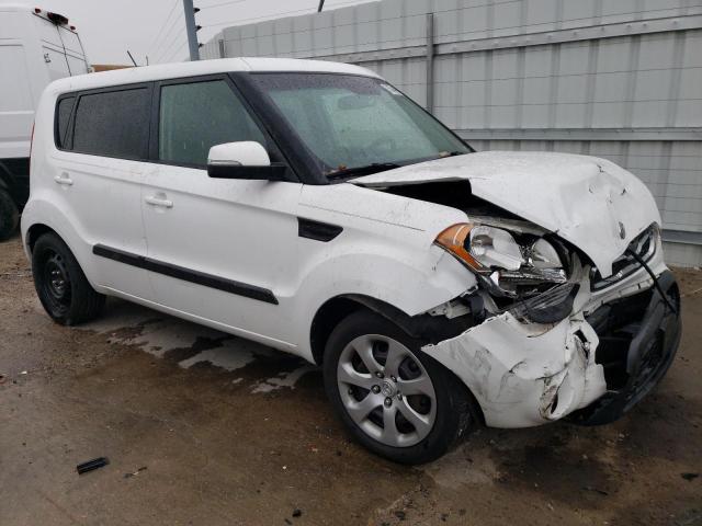 KNDJT2A69C7361054 - 2012 KIA SOUL + WHITE photo 4