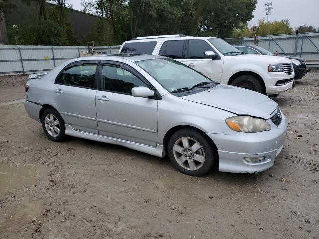 2T1BR32E15C356575 - 2005 TOYOTA COROLLA CE SILVER photo 4