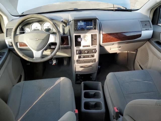 2A4RR5DX3AR377098 - 2010 CHRYSLER TOWN & COU TOURING ვერცხლისფერი ფოტო 8