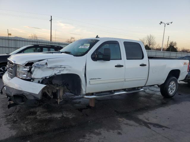 1GT423CGXCF144338 - 2012 GMC SIERRA K3500 SLE WHITE photo 1