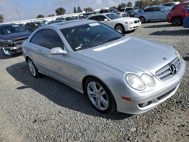 WDBTJ56J66F185926 - 2006 MERCEDES-BENZ CLK 350 SILVER photo 4