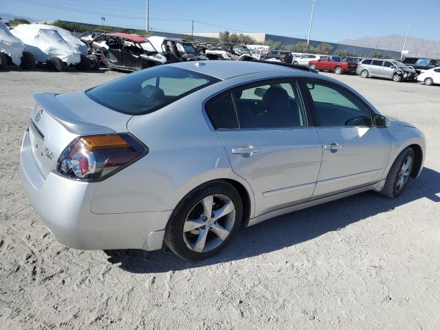 1N4BL21E18N469382 - 2008 NISSAN ALTIMA 3.5SE SILVER photo 3