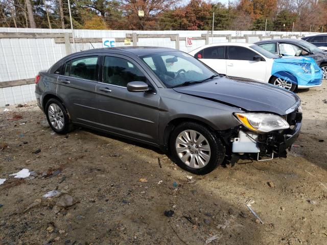 1C3CCBAB9DN603882 - 2013 CHRYSLER 200 LX GRAY photo 4