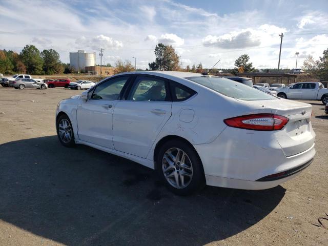 3FA6P0H79GR316553 - 2016 FORD FUSION SE WHITE photo 2