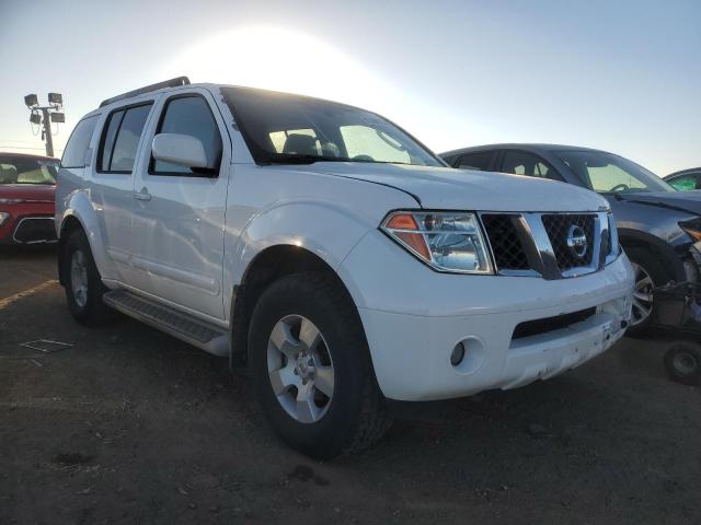 5N1AR18W67C649718 - 2007 NISSAN PATHFINDER LE WHITE photo 4