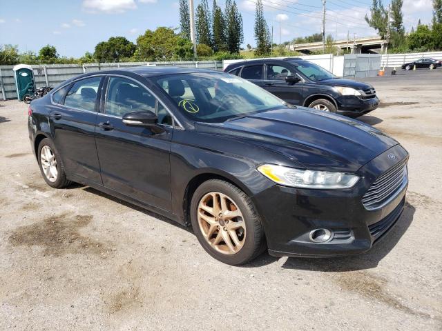 1FA6P0HD6E5395752 - 2014 FORD FUSION SE BLACK photo 4