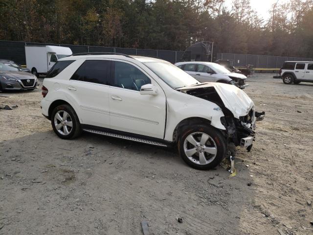4JGBB8GB4BA647549 - 2011 MERCEDES-BENZ ML 350 4MATIC WHITE photo 4