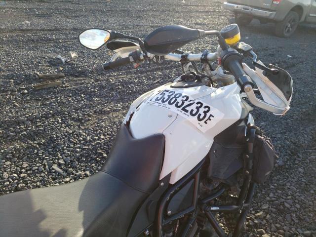 WB10B1202FZL07569 - 2015 BMW F800 GS WHITE photo 5