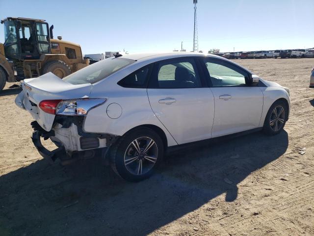 1FADP3FE5HL310307 - 2017 FORD FOCUS SE WHITE photo 3