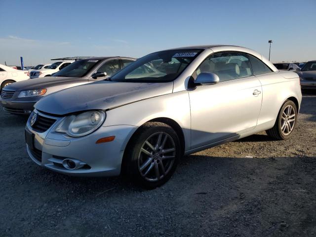 WVWFA71F38V023449 - 2008 VOLKSWAGEN EOS LUX 银色 照片 1