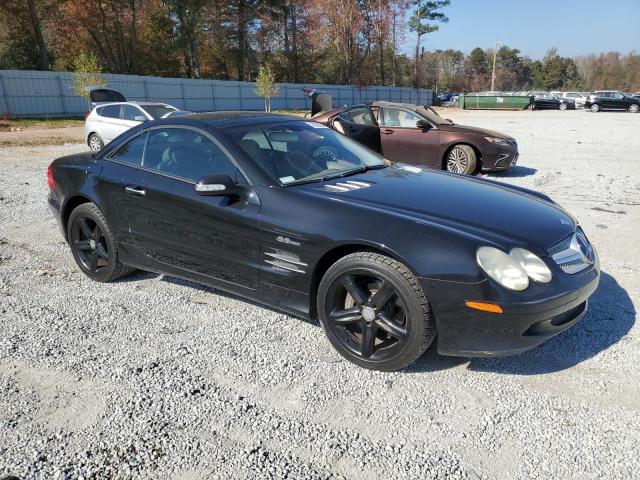 WDBSK75F33F035706 - 2003 MERCEDES-BENZ SL 500R BLACK photo 4