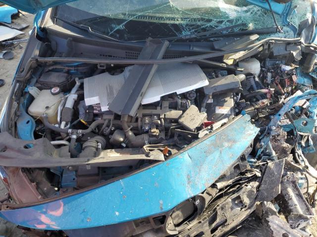 JTDKARFP1J3069875 - 2018 TOYOTA PRIUS PRIM 蓝色 照片 11