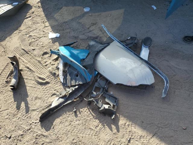 JTDKARFP1J3069875 - 2018 TOYOTA PRIUS PRIM 蓝色 照片 12