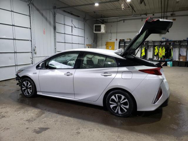 JTDKARFP6H3030144 - 2017 TOYOTA PRIUS PRIM ვერცხლისფერი ფოტო 2