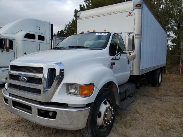 3FRNF6FB2BV595723 - 2011 FORD F650 SUPER DUTY WHITE photo 2