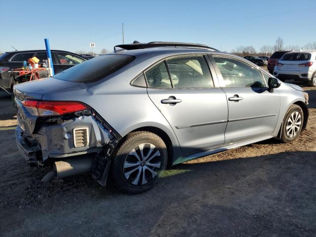 JTDEAMDE5NJ057411 - 2022 TOYOTA COROLLA LE GRAY photo 3