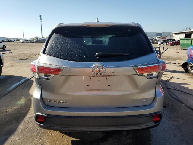 5TDKKRFH9ES023950 - 2014 TOYOTA HIGHLANDER XLE SILVER photo 6