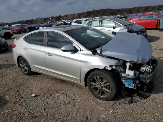 5NPD84LF1HH134029 - 2017 HYUNDAI ELANTRA SE SILVER photo 4