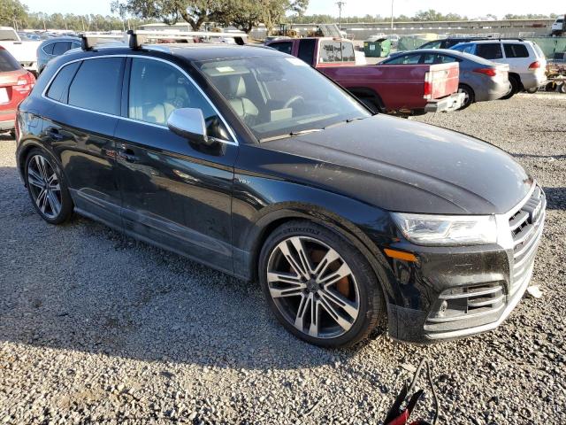 WA1C4AFY8J2146263 - 2018 AUDI SQ5 PRESTIGE BLACK photo 4