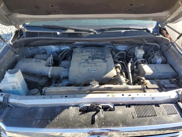 5TFUW5F18HX592229 - 2017 TOYOTA TUNDRA DOUBLE CAB SR/SR5 SILVER photo 11