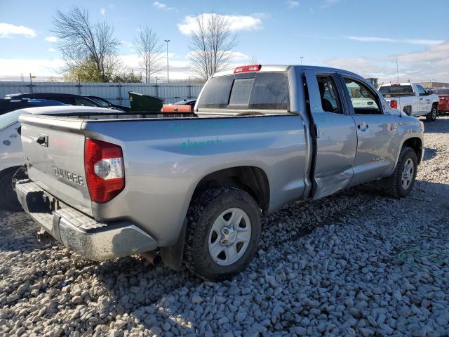 5TFUW5F18HX592229 - 2017 TOYOTA TUNDRA DOUBLE CAB SR/SR5 SILVER photo 3