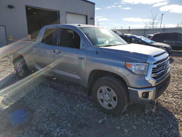 5TFUW5F18HX592229 - 2017 TOYOTA TUNDRA DOUBLE CAB SR/SR5 SILVER photo 4